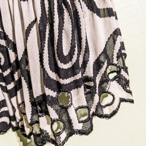 Violet and Claire paisley top, women's size large - Picture 5 of 9